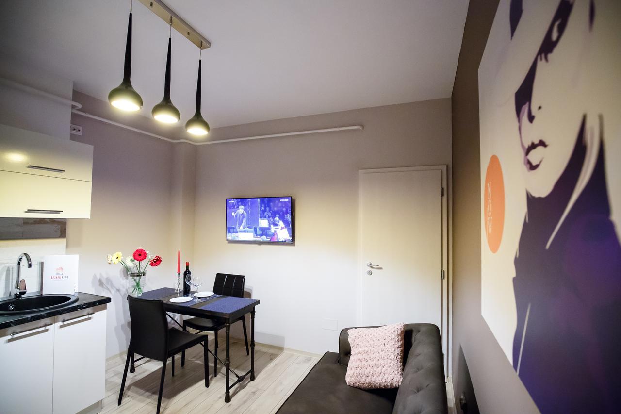 Metropolitan Iassium Luxury Suites Jassy Zewnętrze zdjęcie